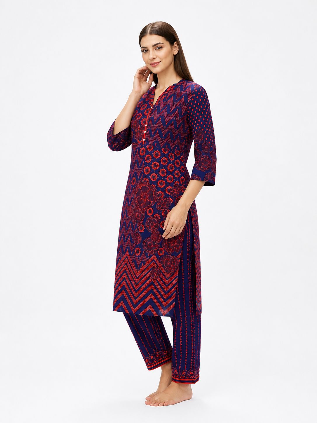 ETHNIC SUIT